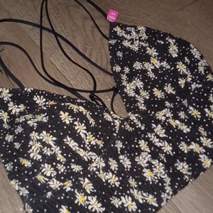 Victoria secret- Black Daisy Wireless Bralette-XSmall
